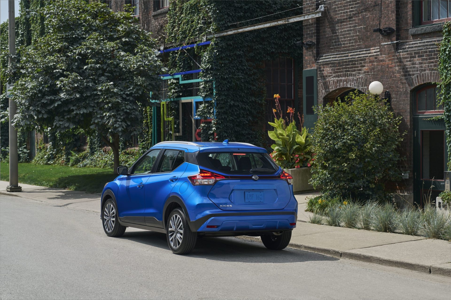 Le Nissan Kicks Play 2025 vue arriere